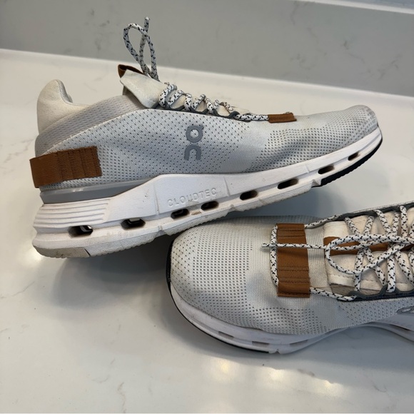 On Running Men's Cloudnova - Picture 6 of 10